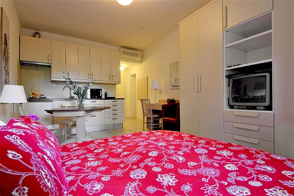 Pearl Suite Rome Kamer foto